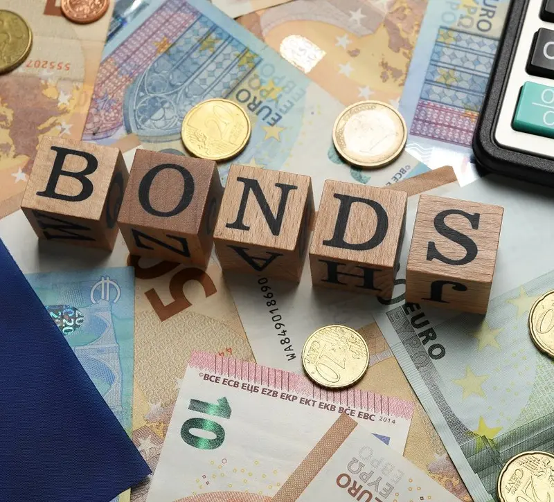 Πιέσεις στα ευρωομόλογα – Οι traders «ζυγίζουν» την αύξηση στις τιμές ενέργειας