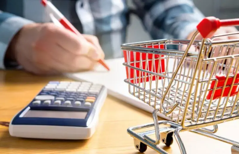 Αποκλιμάκωση πληθωρισμού στην Κύπρο πριν τη νέα κλιμάκωση στη Μ. Ανατολή