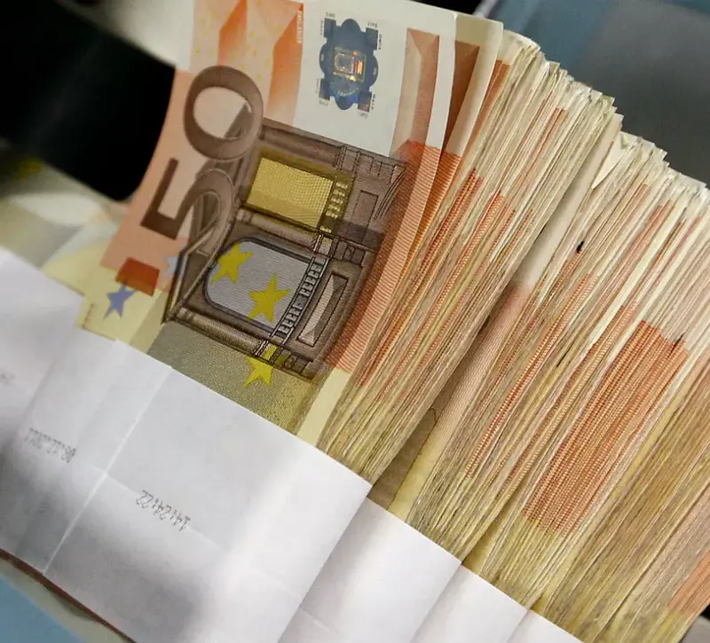 Ακρίβεια και επιτόκια πλήττουν τους δανειολήπτες – Μέτρα προστασίας και στήριξης ζητά ο ΣΥΠΡΟΔΑΤ
