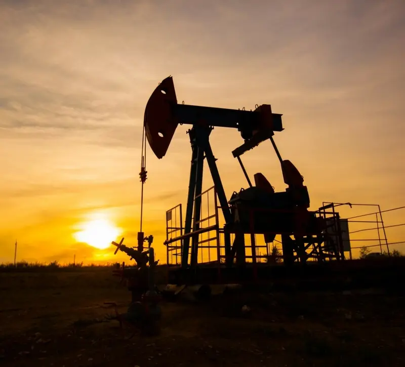 Στο υψηλότερο επίπεδο από το 2022 το premium του brent έναντι του πετρελαϊκού δείκτη της Μέσης Ανατολής