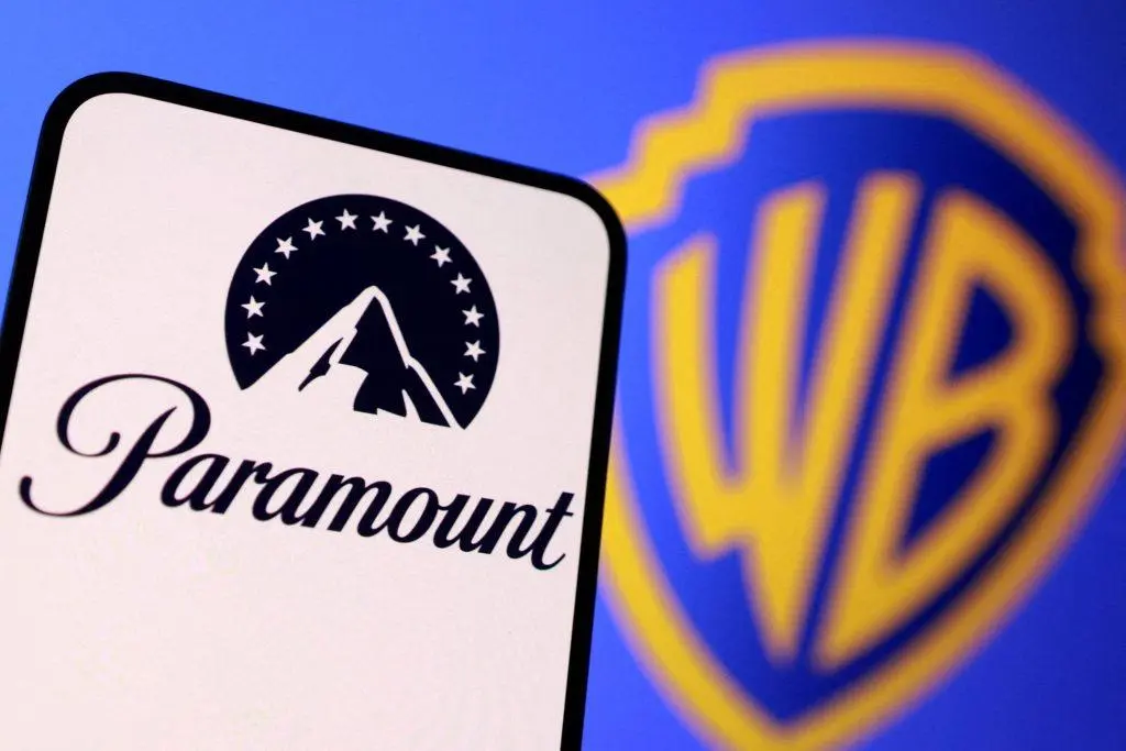 Paramount: Υποβαθμίστηκε σε junk από τη Fitch Ratings