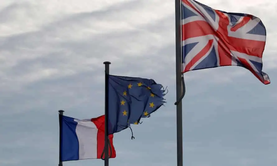 Οι Βρετανοί σκέφτονται να βάλουν την Γαλλία στην 