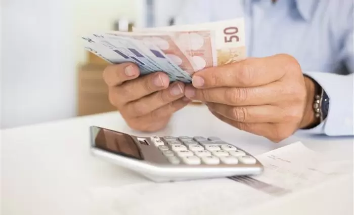 Ξεκινά η υποβολή αιτήσεων για επιχορηγούμενες άδειες εργοτοδουμένων