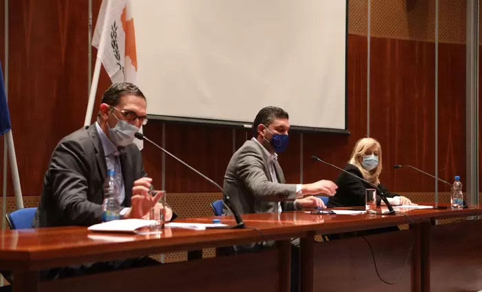 Ακόμα 70 εκατομμύρια ευρώ ρίχνει η κυβέρνηση στην οικονομία