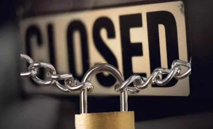 «Λουκέτο» σε μπαρ που δεν είχε άδεια «ούτε για δείγμα»