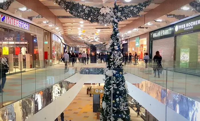 Το λιανικό εμπόριο κέρδισε το στοίχημα των γιορτών