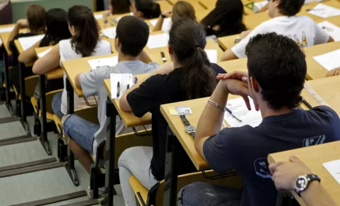 Δικαίωμα εργασίας και περίθαλψης για τους Κύπριους φοιτητές στην Ελλάδα