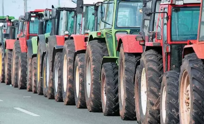Στους δρόμους με τα τρακτέρ τους οι αγρότες - Ποιοι δρόμοι επηρεάζονται
