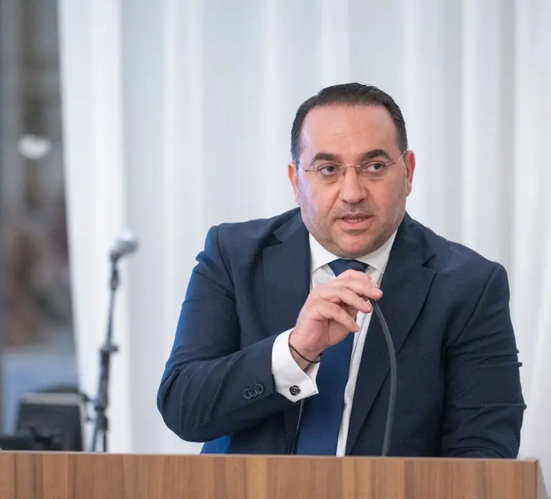 Κουμής: Ανακάμπτει ο τουρισμός - Συγκρατημένη αισιοδοξία για το 2ο εξάμηνο