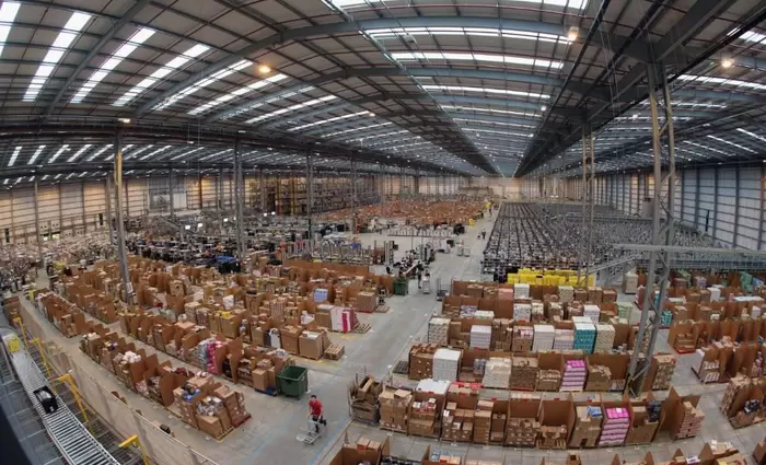 Αρχίζει εκστρατεία σε υποστατικά επιχειρήσεων χονδρικού εμπορίου