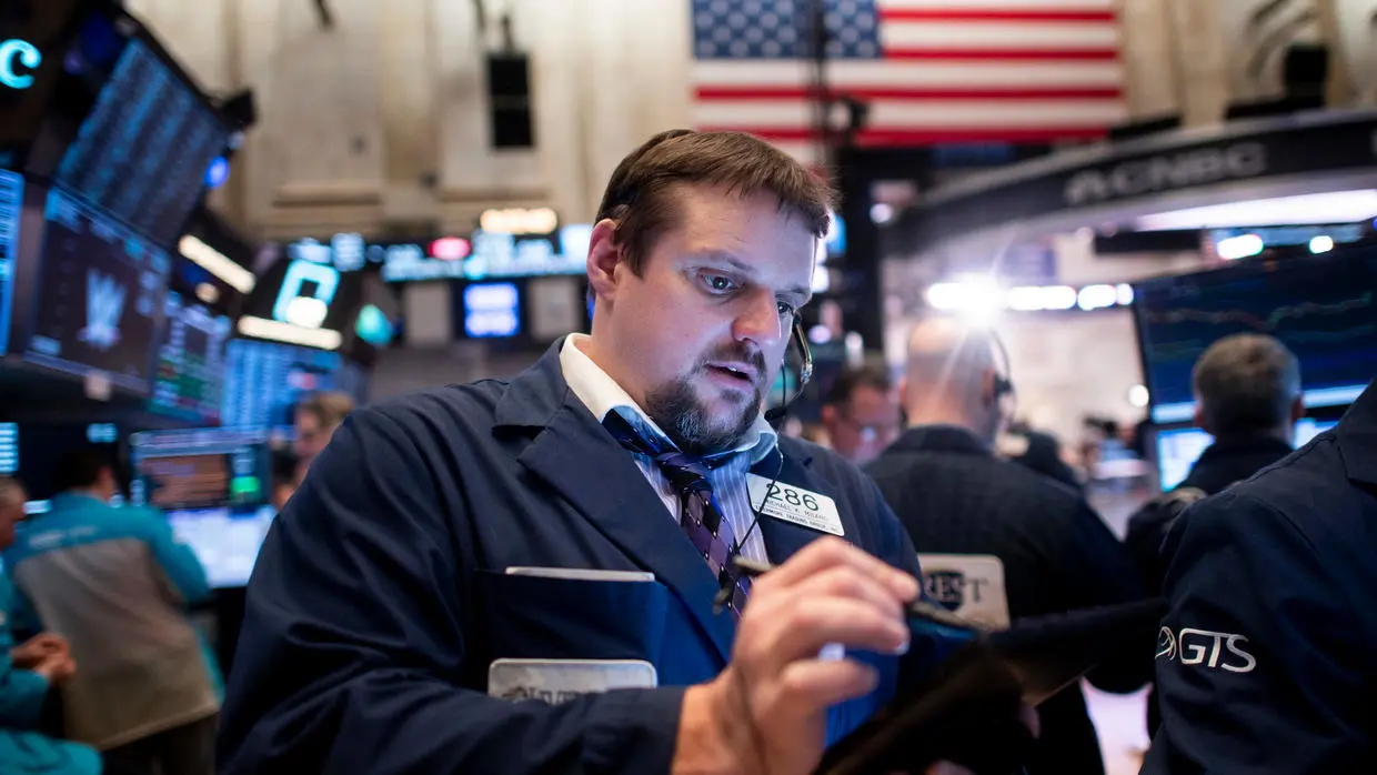 Γύρω από το μηδέν έκλεισε η Wall Street