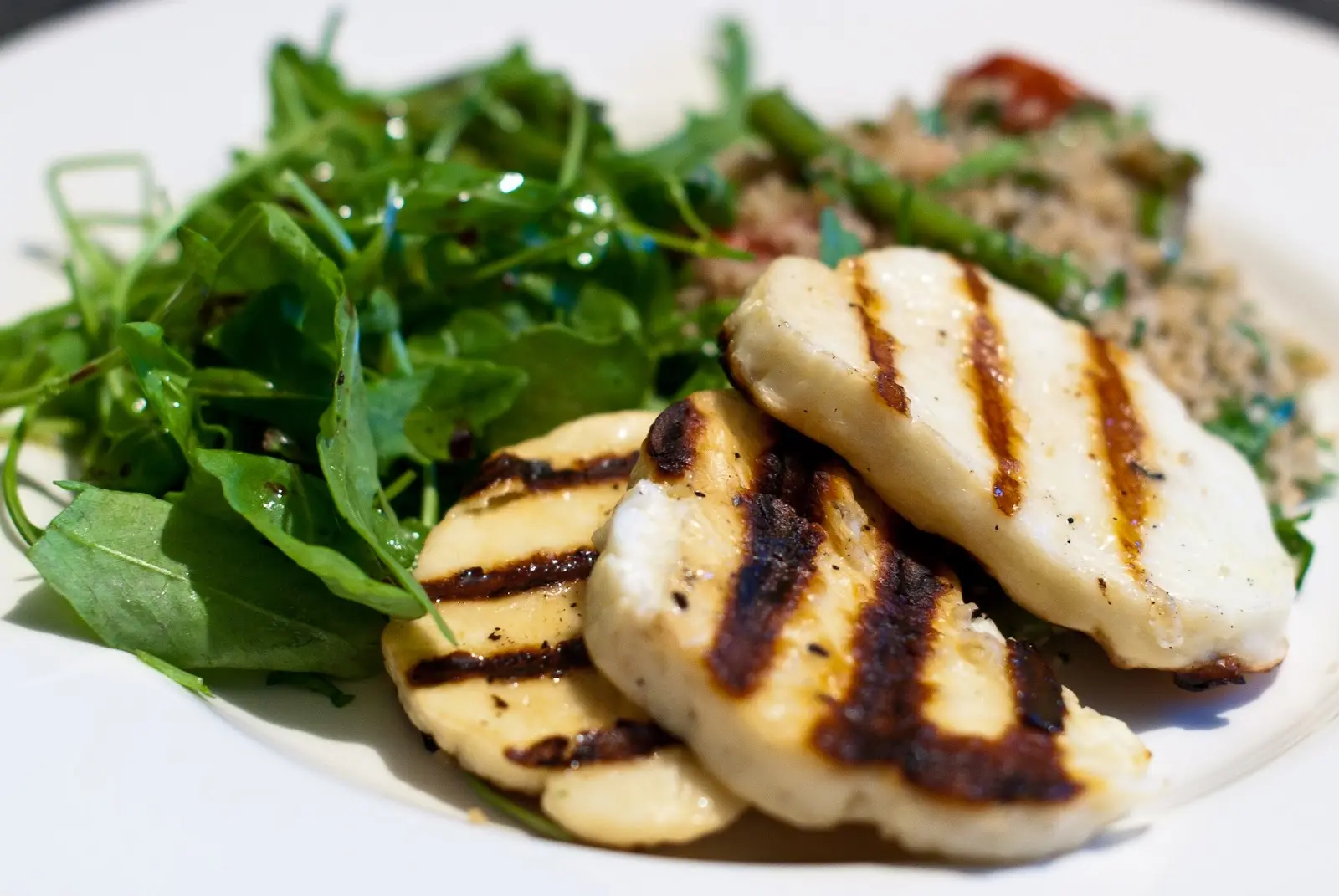 Απίστευτες γκάφες και προχειρότητες με το χαλούμι