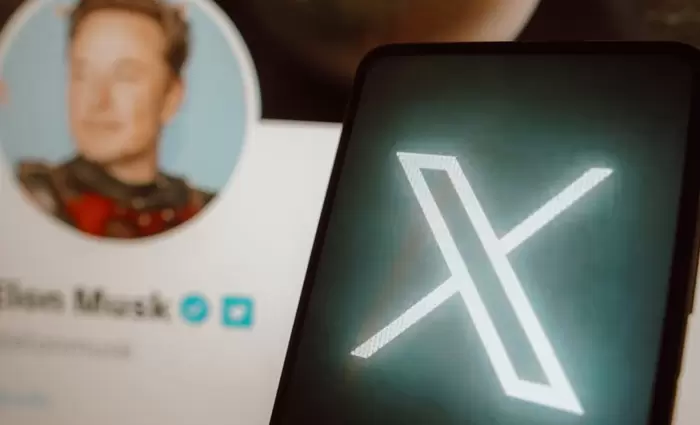 Βρετανία: Έρευνα κατά του X μετά τον σάλο γύρω από το Grok