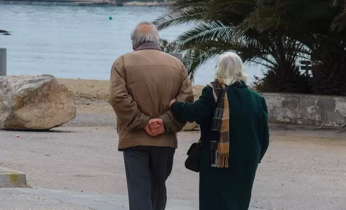 Μεγάλο το χάσμα των συντάξεων ανάμεσα σε άνδρες και γυναίκες στην Κύπρο