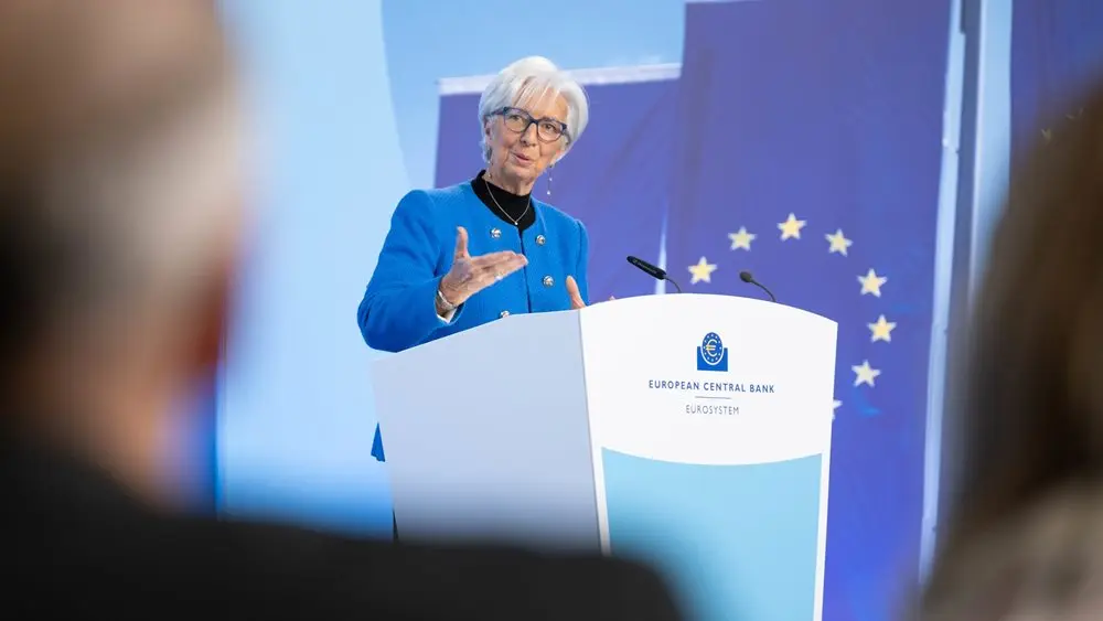Bloomberg: Τα φαβορί για τη διαδοχή της Λαγκάρντ στο τιμόνι της ΕΚΤ