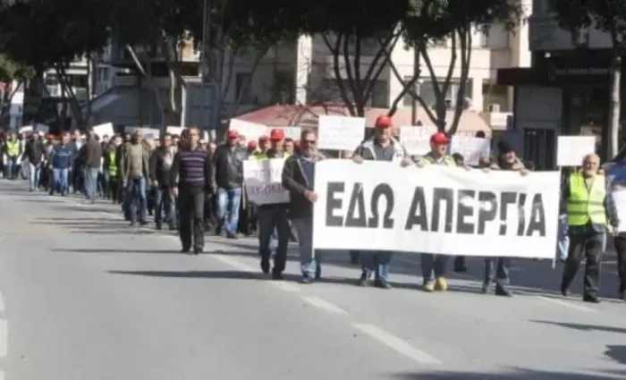 Προς 24ωρη προειδοποιητική απεργία στην οικοδομική βιομηχανία