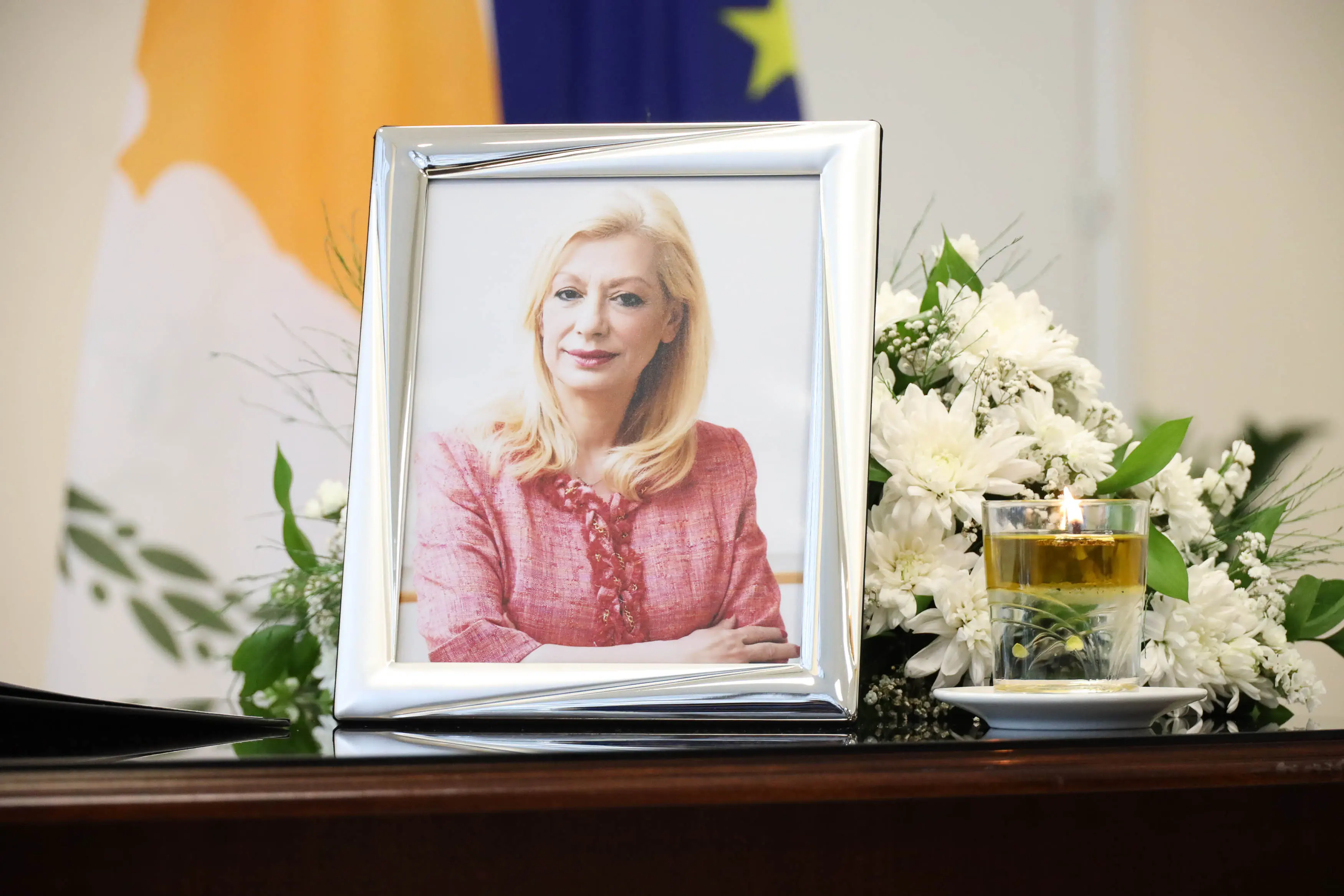 Η Ζέτα του λαού, η κυρία της πολιτικής