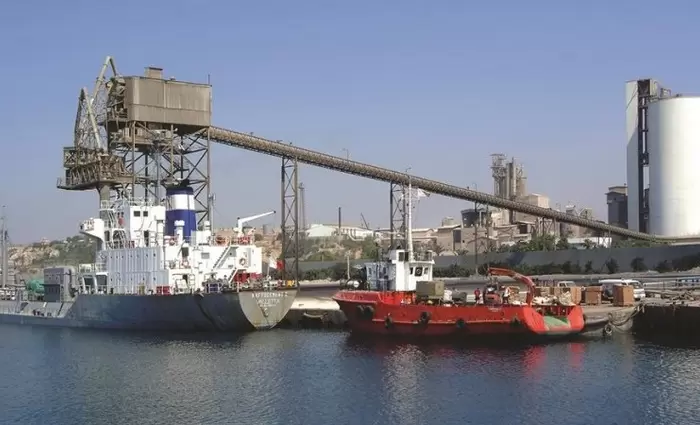 Πλοίο με φορτίο υγραερίου εκφορτώθηκε μετά από χρόνια στο Βασιλικό