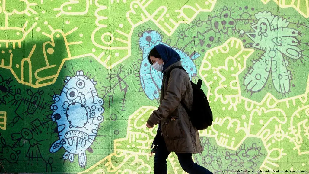 Καλούν τους G7 να πληρώσουν τους εμβολιασμούς παγκόσμια