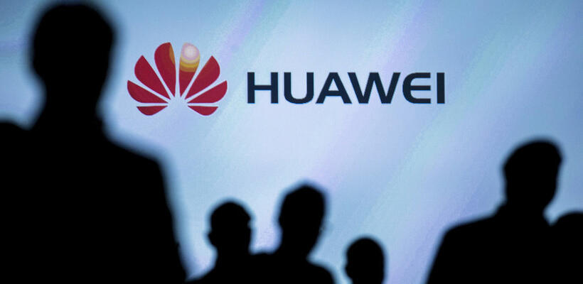 Χειροπέδες στην οικονομική διευθύντρια της Huawei