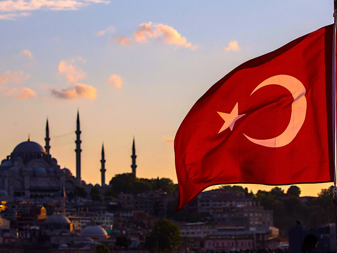 Ευρωπαϊκό ντόμινο δημιουργεί η τουρκική οικονομική κατρακύλα