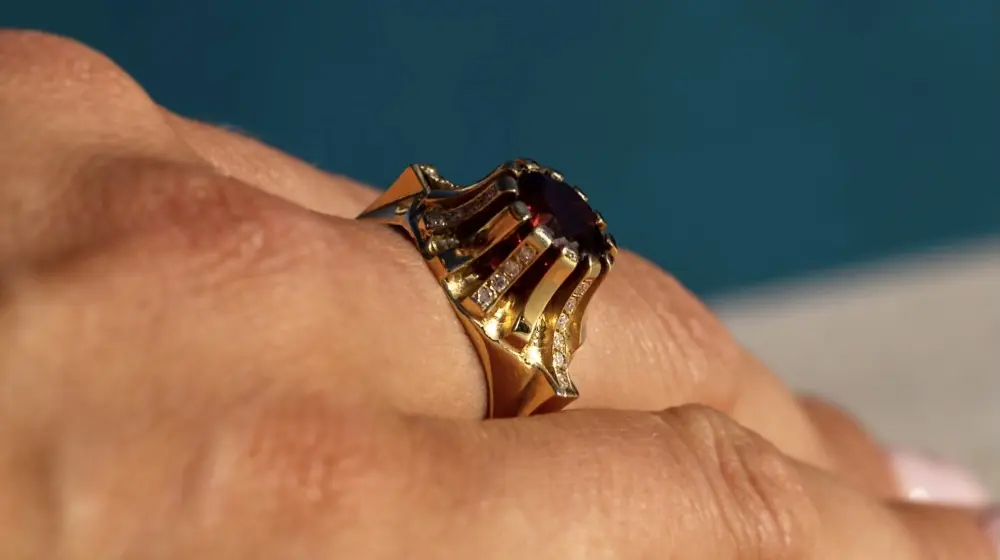 Το MINTHIS καλωσορίζει την διακεκριμένη δημιουργό κοσμημάτων Μαρία Κοτσώνη για μια μοναδική  Έκθεση.