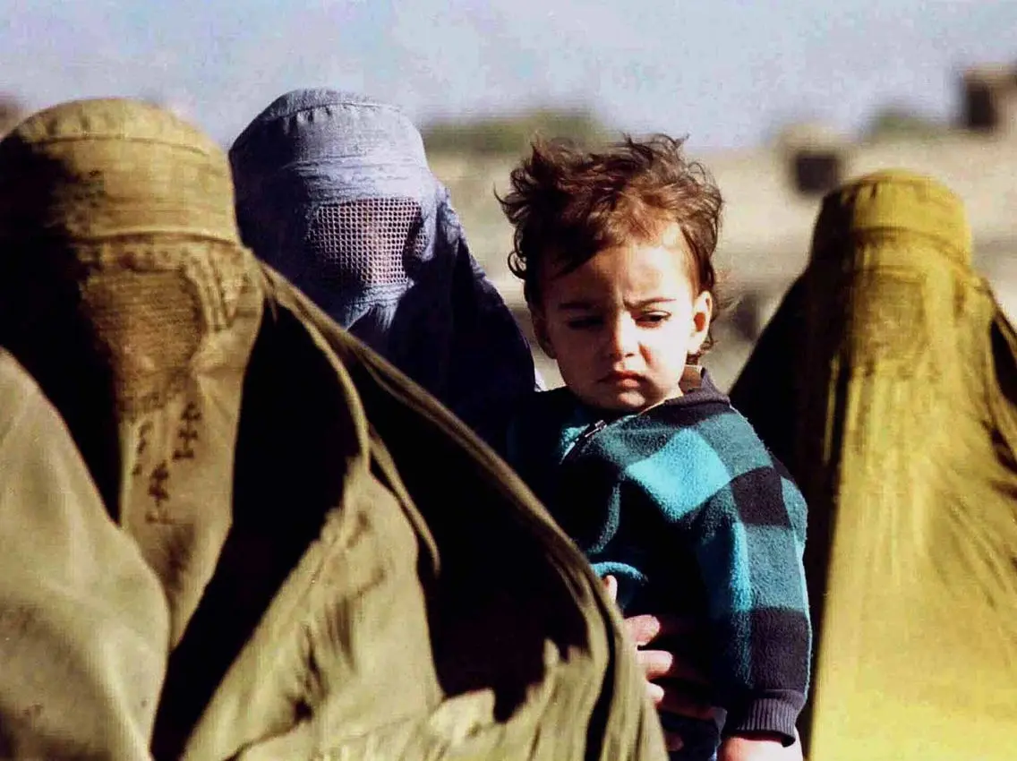 Η οικονομία του Αφγανιστάν σε διαγράμματα – Τι άλλαξε σε 2 δεκαετίες;