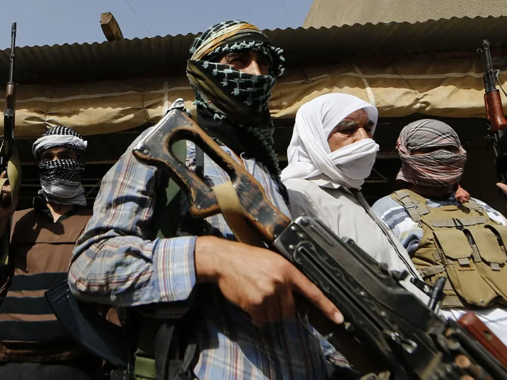 DW: Αυξάνονται οι φόβοι για βαθύτερη οικονομική κρίση στο Αφγανιστάν