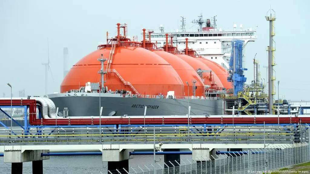 Επιταχύνουν για τερματικούς σταθμούς LNG οι Γερμανοί
