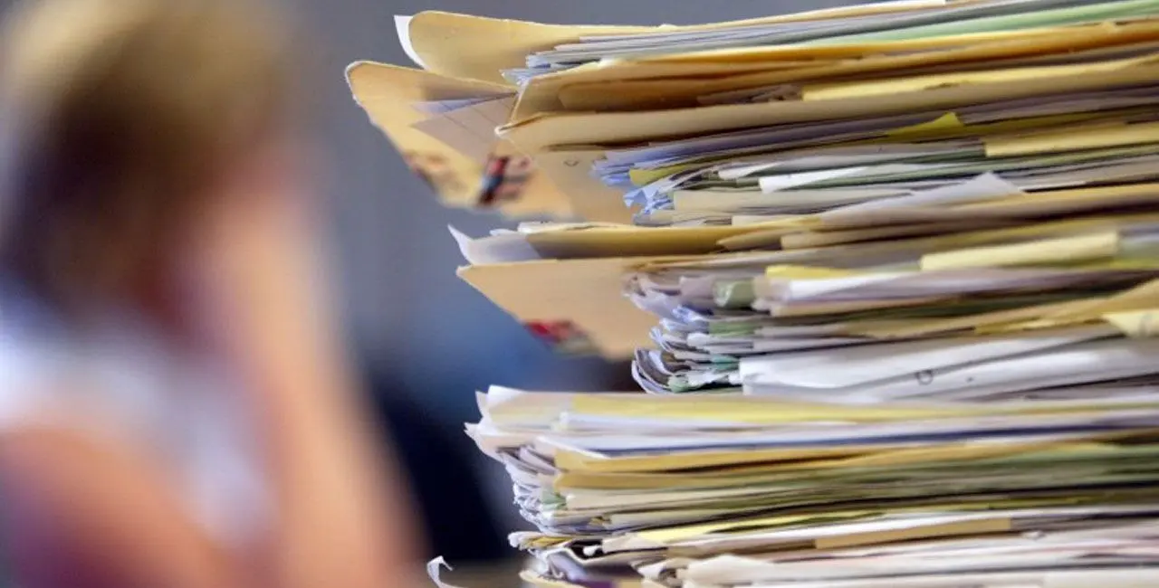 Η γραφειοκρατία στην Κύπρο δείχνει τα όριά της