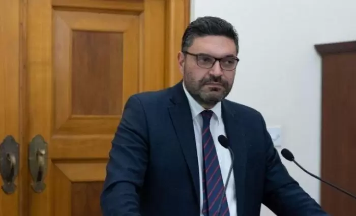 Στις Βρυξέλλες ο Πετρίδης για το πλούσιο σε θέματα Eurogroup