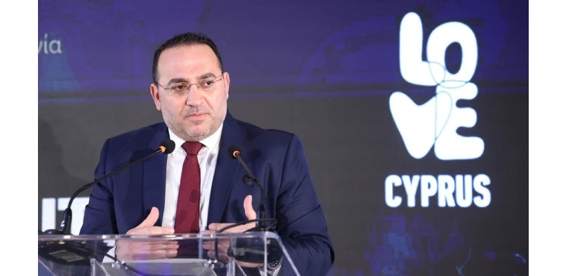 Δεν υπήρξε καν σκέψη για μείωση προγραμμάτων προς Κύπρο, λέει ο Υφ. Τουρισμού – Τα μηνύματα από Βερολίνο