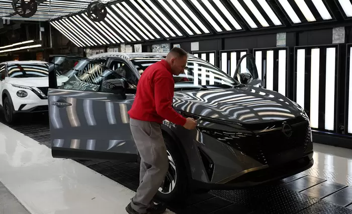 Nissan: Λουκέτο σε γραμμή παραγωγής στη Βρετανία και περικοπή 900 θέσεων εργασίας στην Ευρώπη