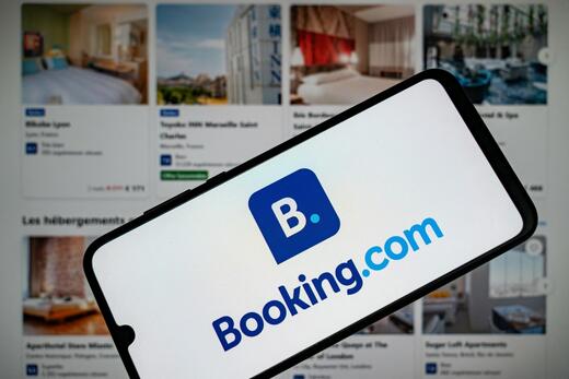 Booking: Το Δικαστήριο του Άμστερνταμ επικύρωσε βασικές θέσεις για τις ρήτρες ισοτιμίας τιμών