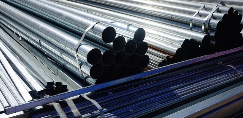 Αλουμίνιο: Προς τη μεγαλύτερη εβδομαδιαία άνοδο από τον Σεπτέμβριο 2024 - Έφτασε στα $3.304 ανά τόνο