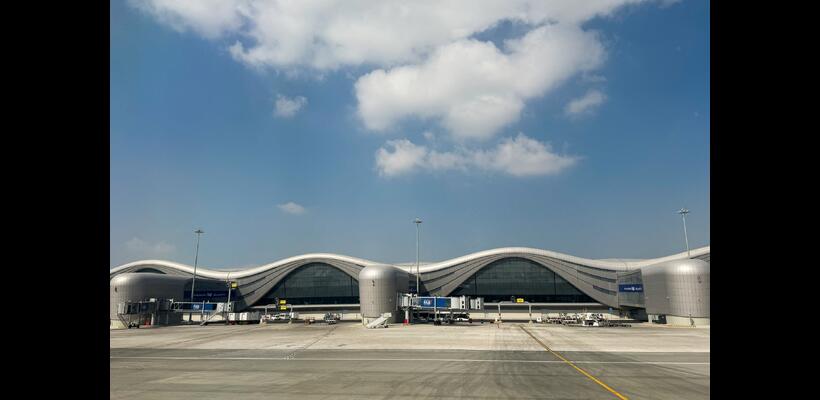 Guardian για Ντουμπάι: Έως €300.000 το άτομο για μια πτήση διαφυγής – Το «χρυσό» οδοιπορικό των celebrities για να σωθούν