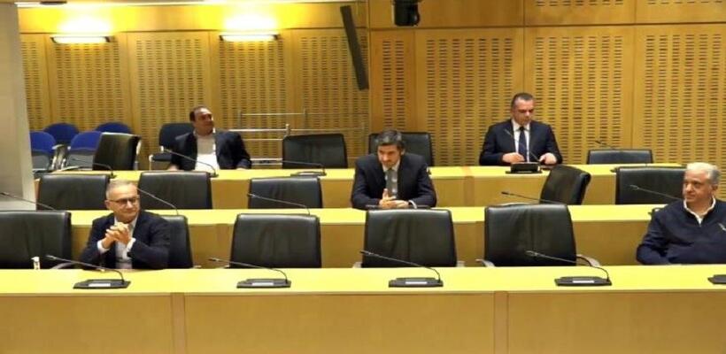 Στην Επιτροπή Οικονομικών τα δύο 