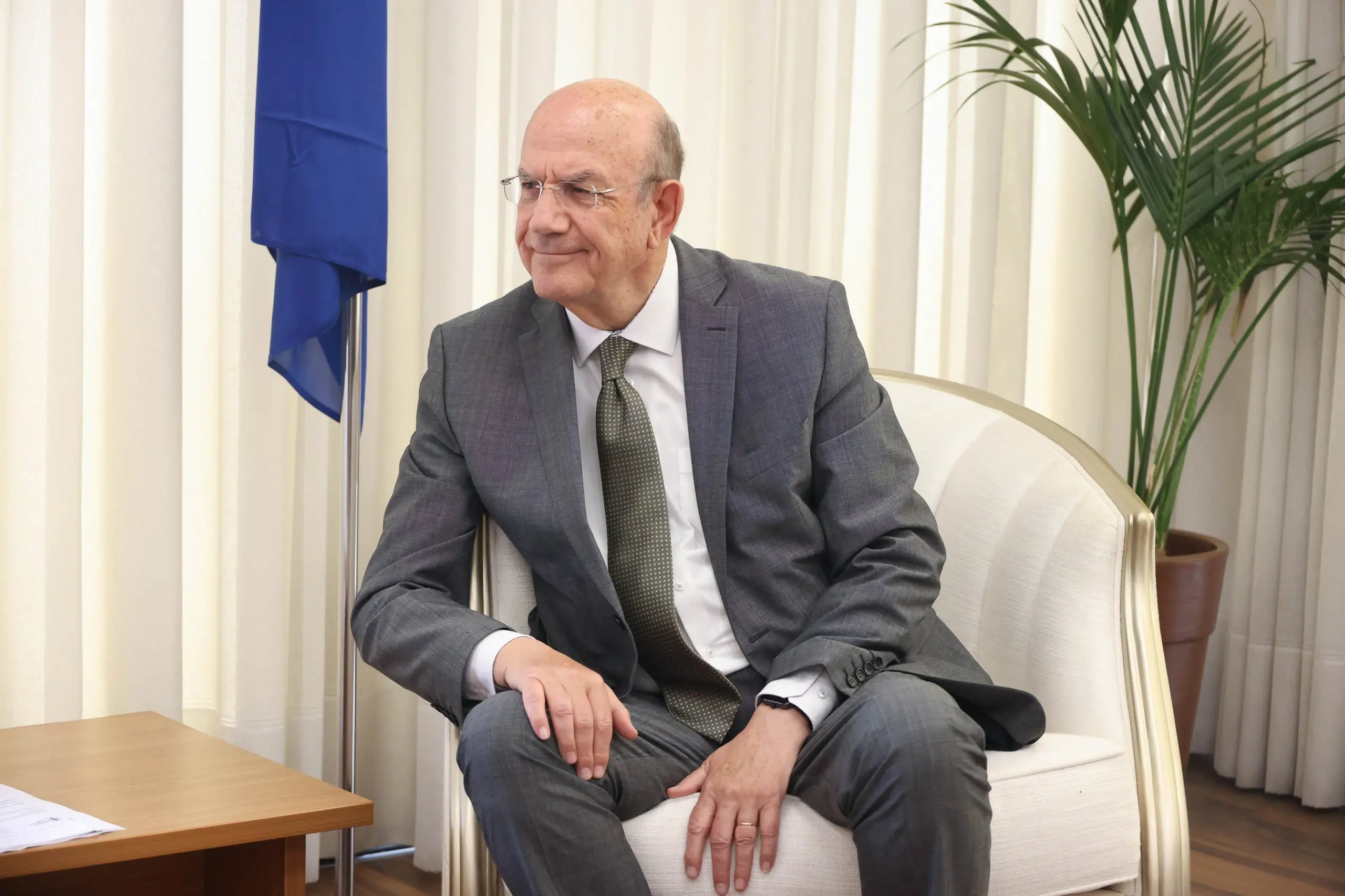 Αίτημα στον ΥΠΟΙΚ για ενσωμάτωση έμφυλου προϋπολογισμού στον κρατικό