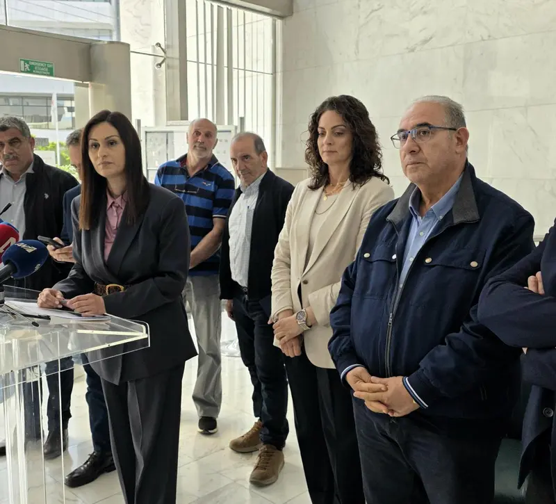Πιο πολλές και πιο γρήγορα οι αποζημιώσεις για αφθώδη πυρετό - Έως €420 ανά αιγοπρόβατο και έως €2.500 ανά βοοειδές
