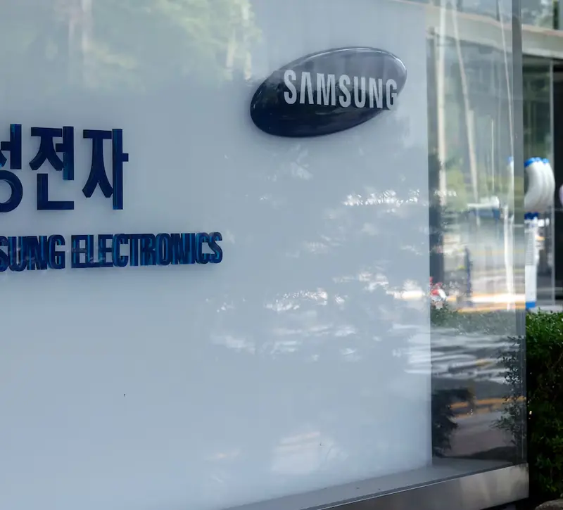 Βουτιά 9,6% στη μετοχή της Samsung παρά την εκτόξευση κερδών