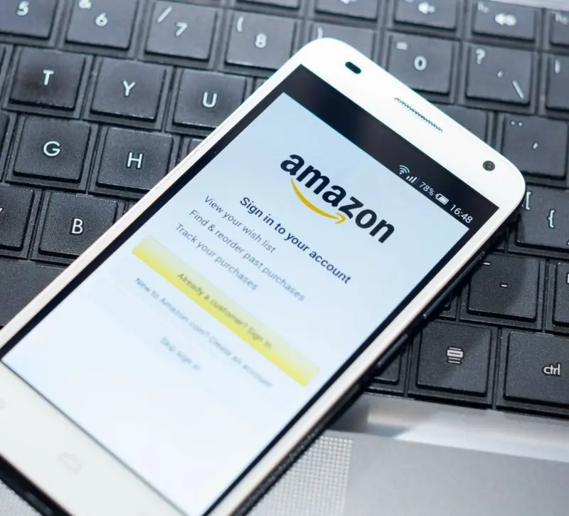 Νέο deal Amazon-USPS για παραδόσεις άνω του 1 δισ. δεμάτων