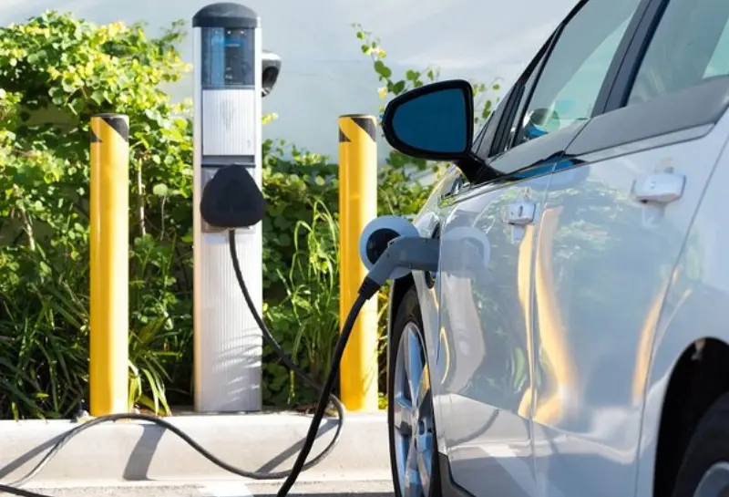 Σχέδιο ηλεκτροκίνησης: Εκτός όσοι δεν προχώρησαν - Σειρά παίρνουν επιλαχόντες