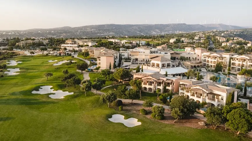 Ξανά μαζί στο πανέμορφο Aphrodite Hills Resort