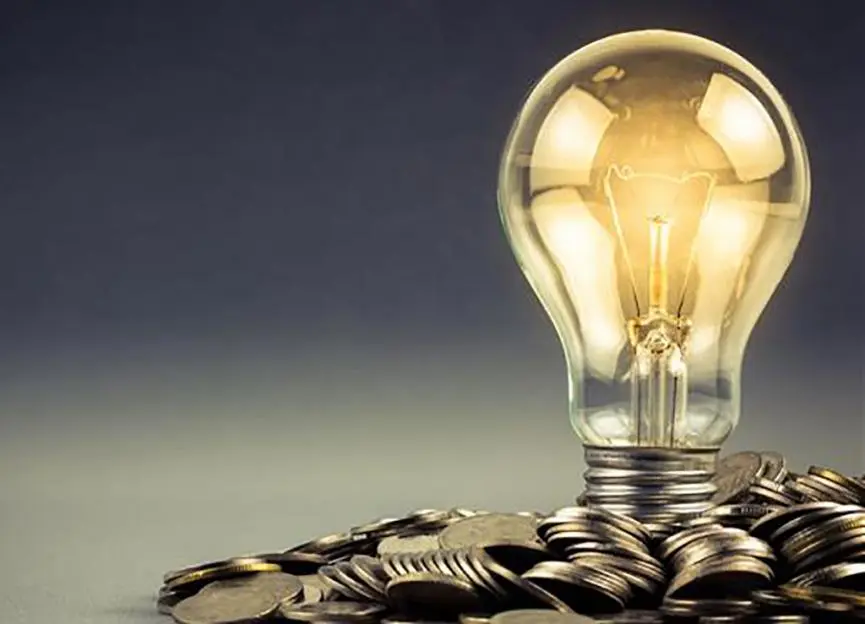 Μείωση 14% του ΦΠΑ στο ρεύμα αποφάσισε το Υπουργικό - Ποιους αφορά