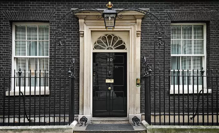 Ολοκληρώνεται η πρώτη φάση της διαδικασίας διαδοχής της Τερέζα Μέι