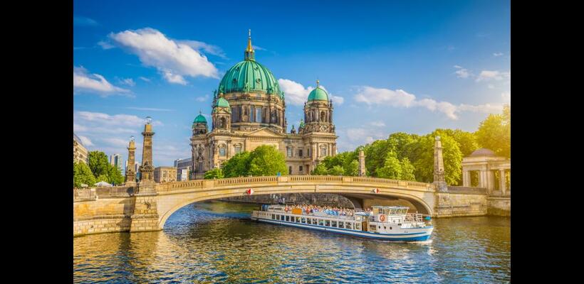 Easy Jet: 7 νέα δρομολόγια το καλοκαίρι του 2018