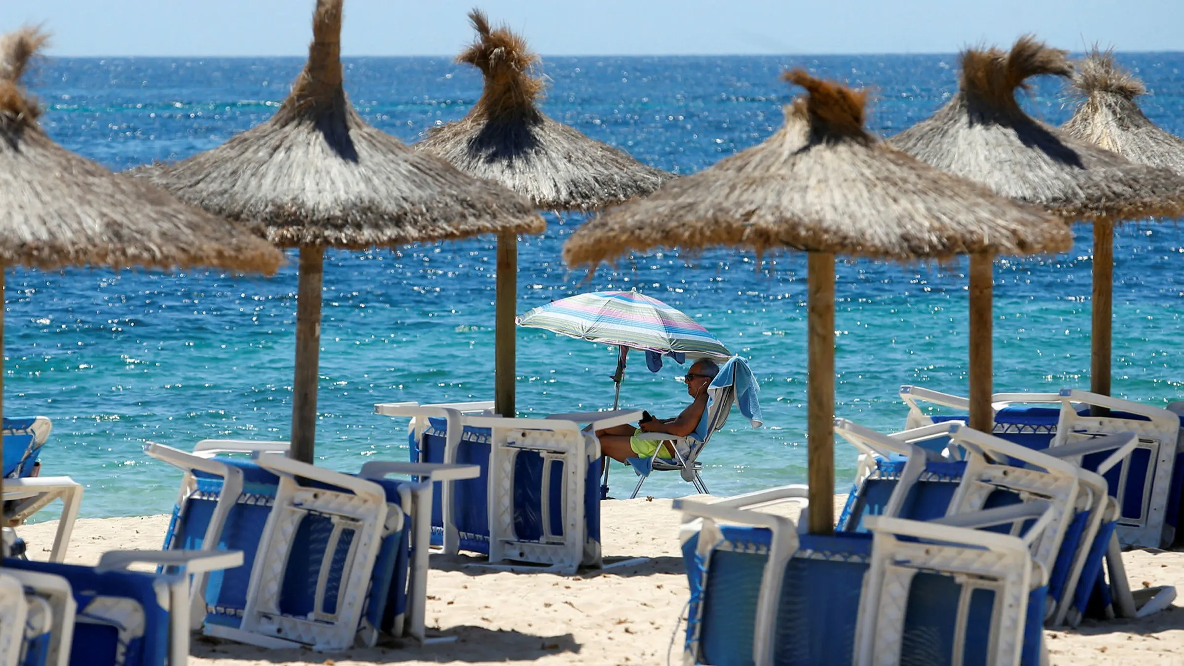 FT: Η μετάλλαξη Δέλτα βάζει δεύτερες σκέψεις για την ευρωπαϊκή ανάκαμψη