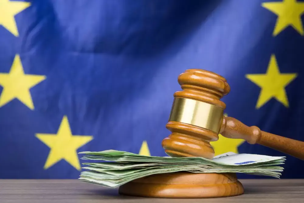 Παρατηρήσεις Κομισιόν (και) στην Κύπρο για ξέπλυμα και φορολογικές πληροφορίες
