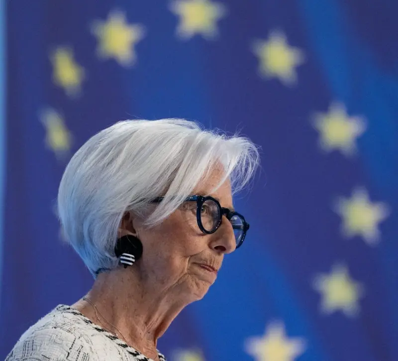 ΕΚΤ: Το δίλημμα για τα επιτόκια - Θα επαναλάβει το μεγάλο λάθος του 2011;