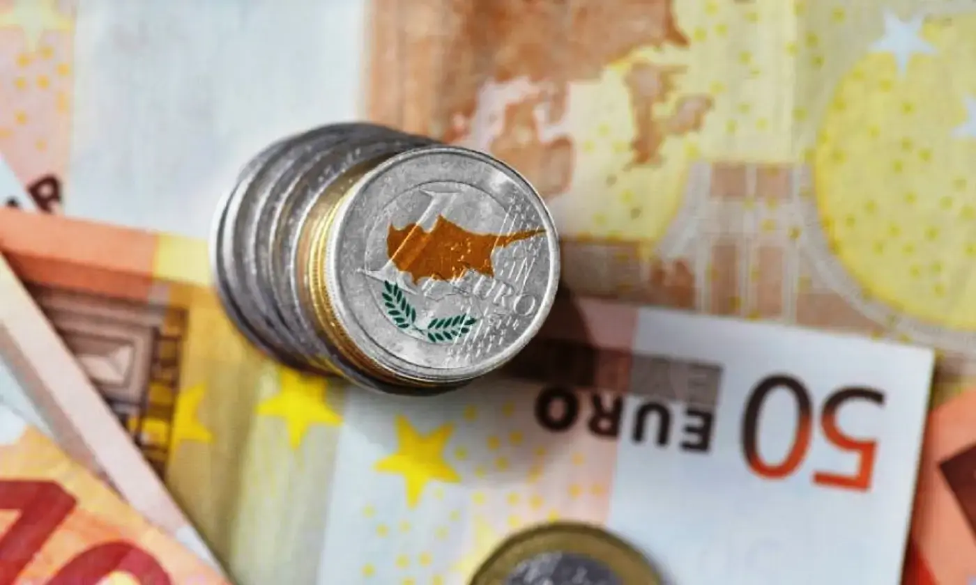 Πλεόνασμα €594,3 εκ. για τη Γενική Κυβέρνηση το πρώτο δίμηνο του 2026